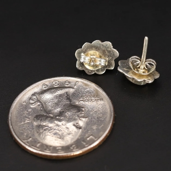VTG Sterling Silver - SOUTHWESTERN Spiny Oyster Shell Post Stud Earrings - 1g - Picture 5 of 7